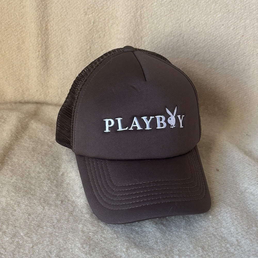 PLAYBOY Chocolate Mesh Cap